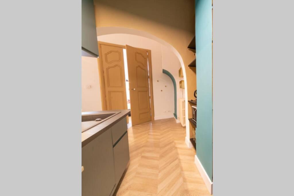 Romantic Flat In The Heart Of The City Avignon Eksteriør billede