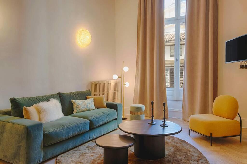 Romantic Flat In The Heart Of The City Avignon Eksteriør billede